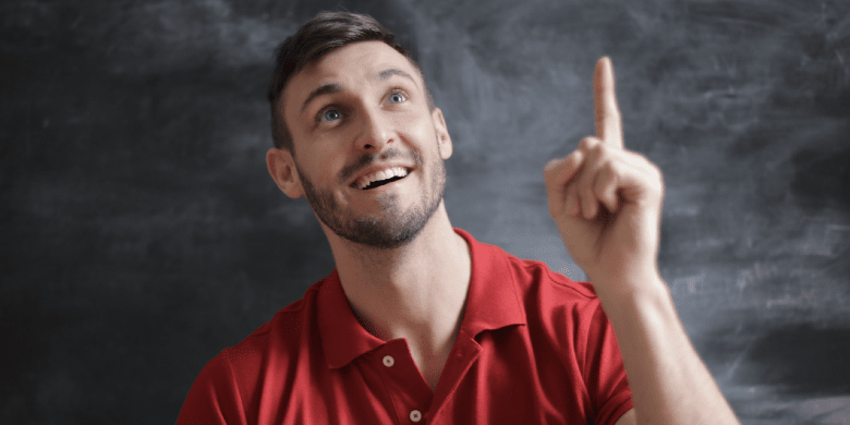 man wearing polo shirt with idea