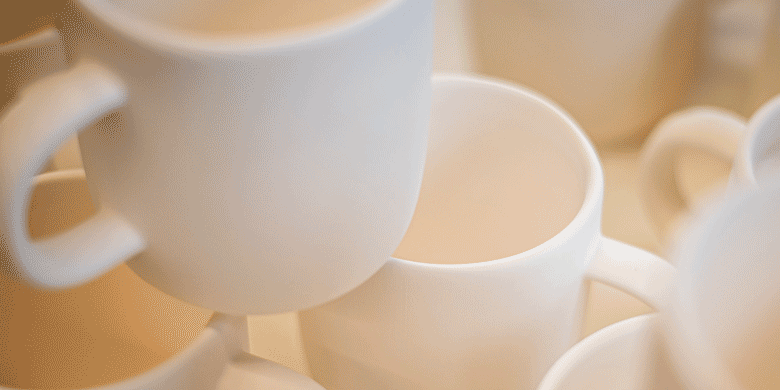 white mugs