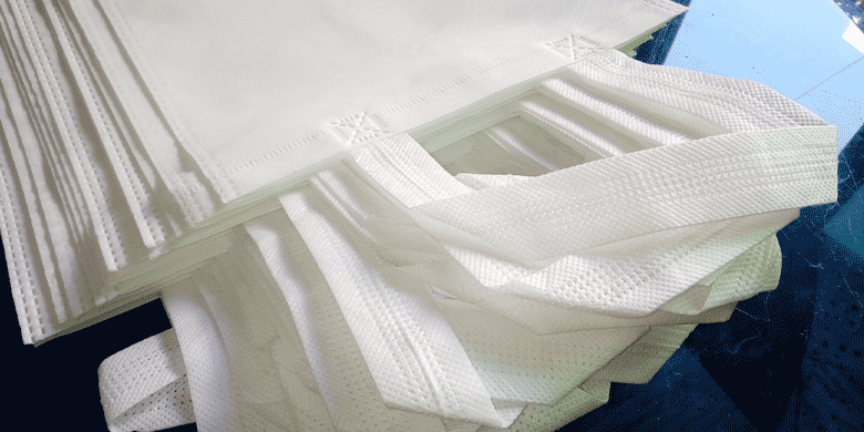 white non woven bags