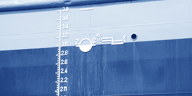 plimsoll mark on the ship